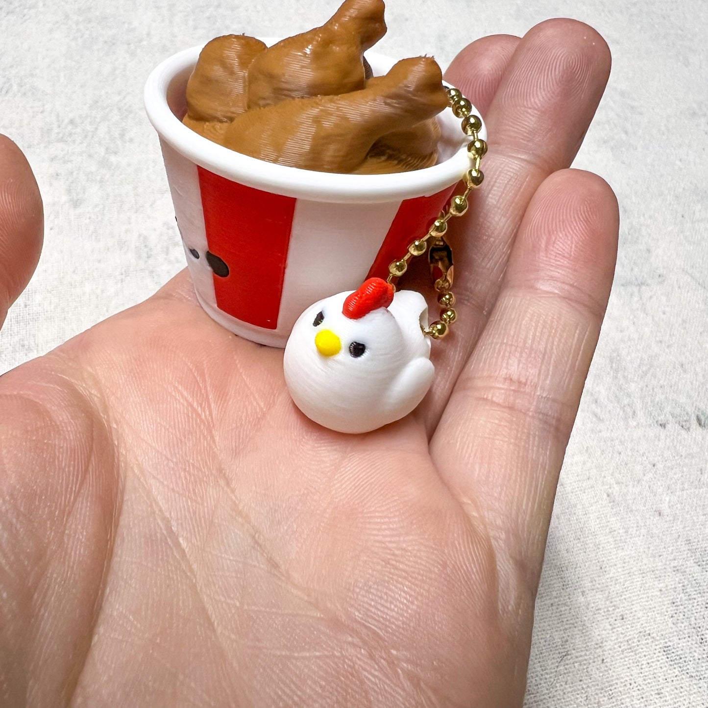 Clicker Bucket Pollito